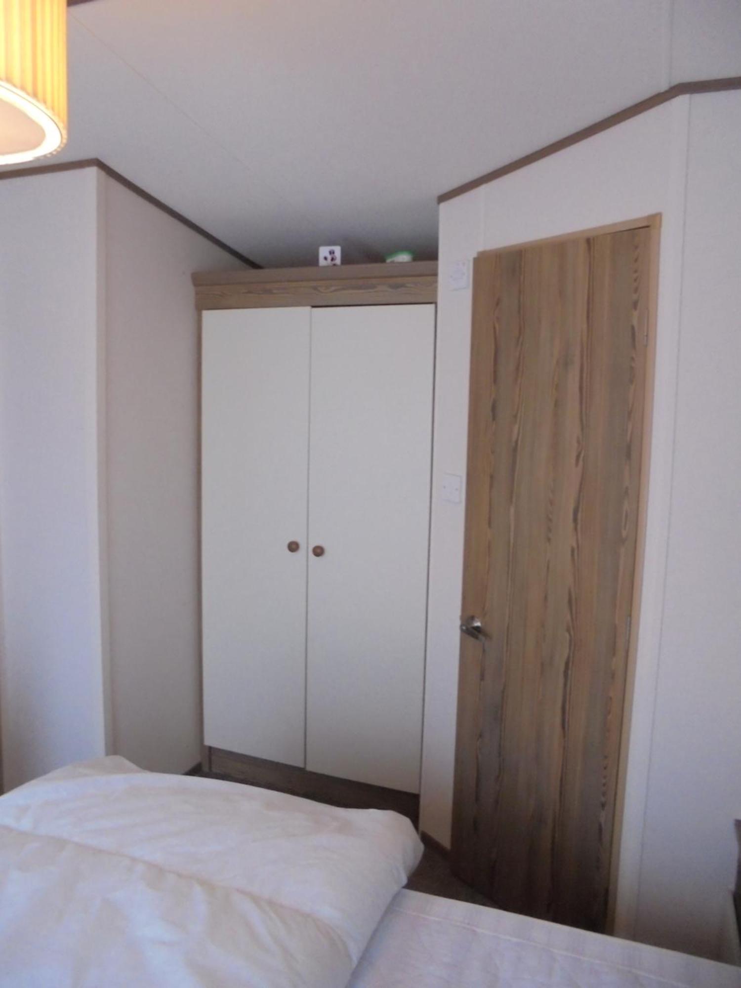 The Grange Ingoldmells: Elan 6 Berth, Central Heated, Wrap Around Decking Buitenkant foto