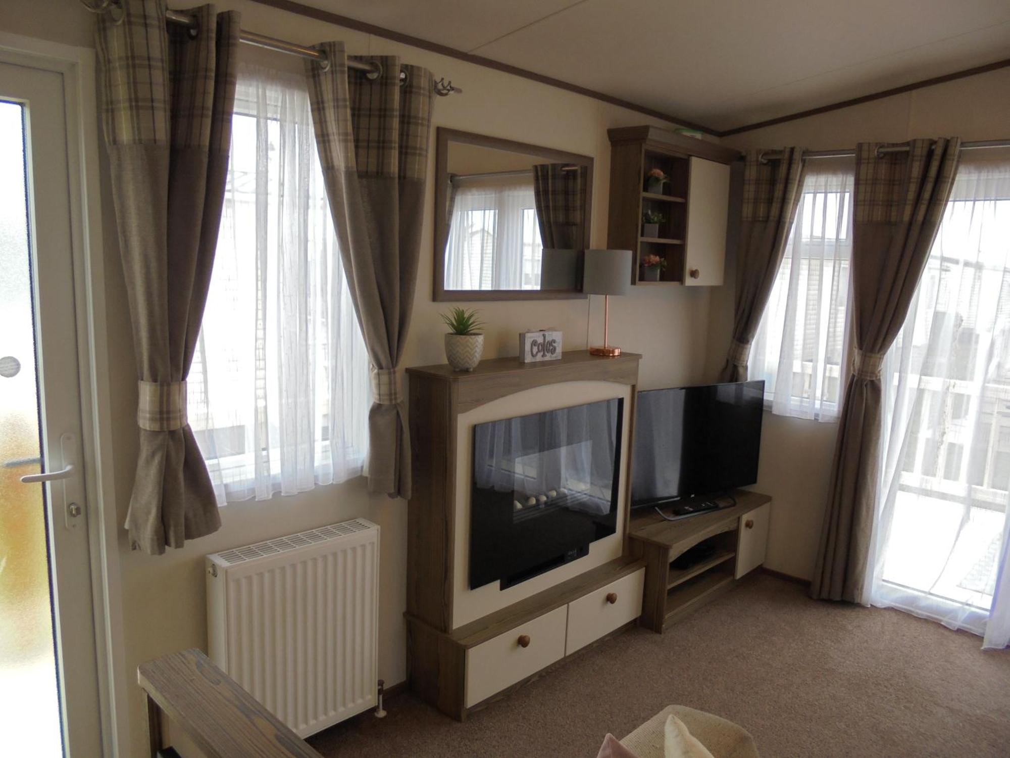 The Grange Ingoldmells: Elan 6 Berth, Central Heated, Wrap Around Decking Buitenkant foto